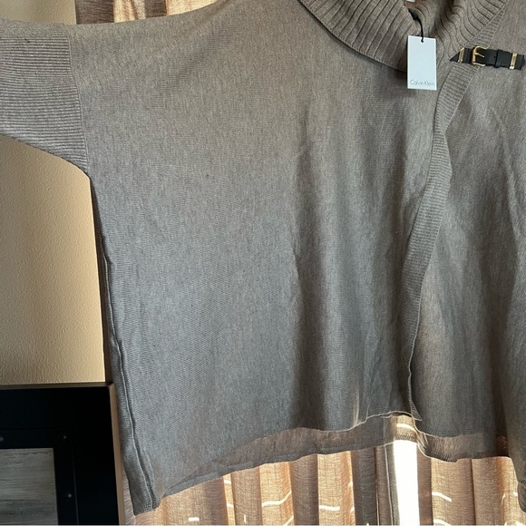 NWT Calvin Klein Tan Leather Buckle Cowl Neck Poncho Sweater Large/Extra Large - Picture 5 of 14